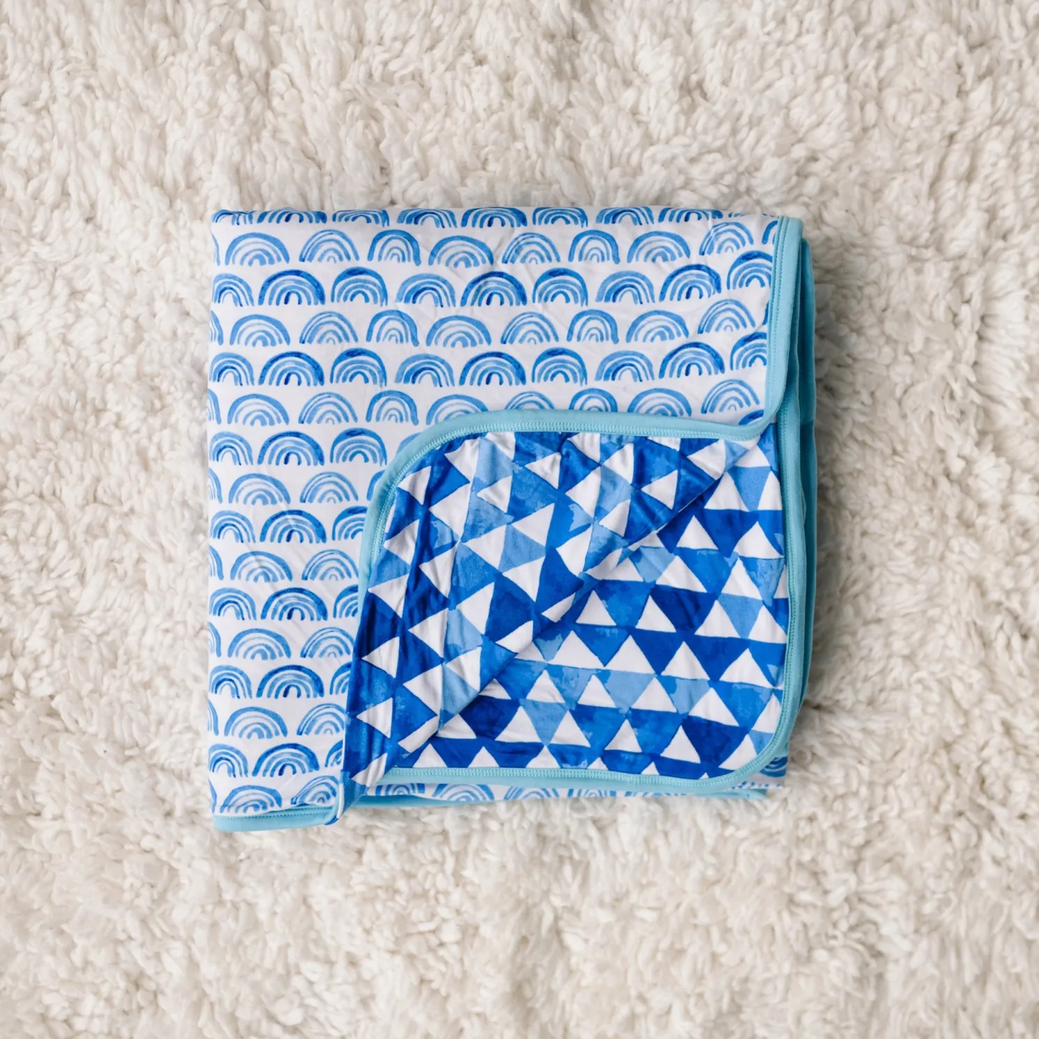 Blue Rainbows Large Cloud Blanket®