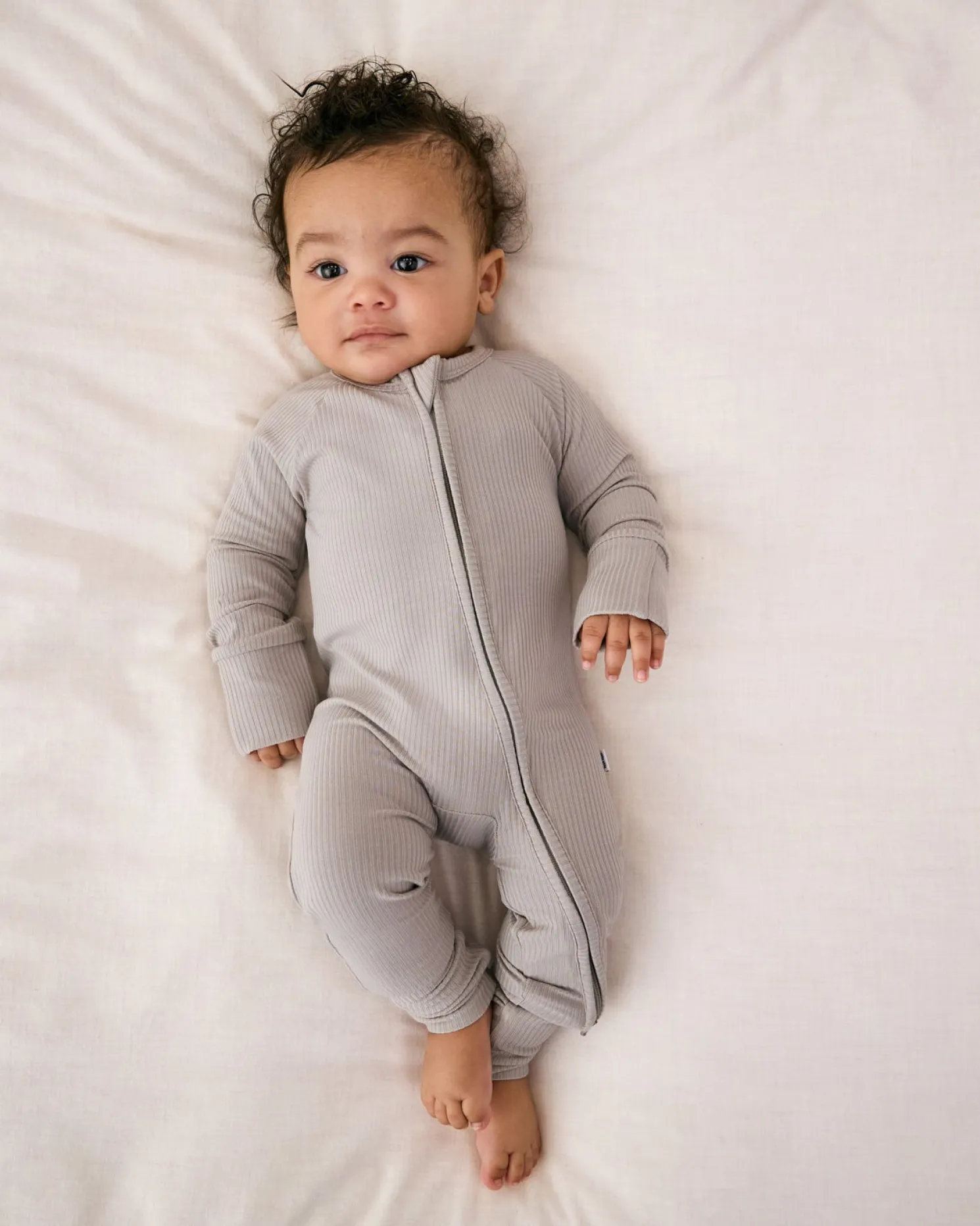 Dove Gray Ribbed Zippy