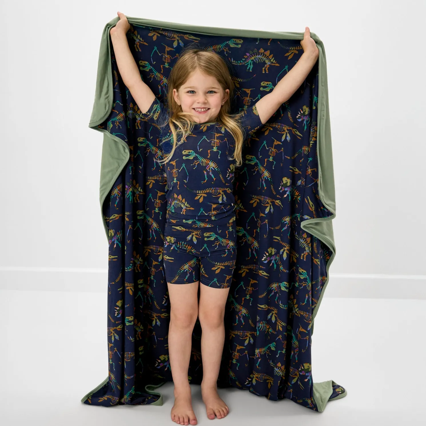 Fossil Quest Large Cloud Blanket®