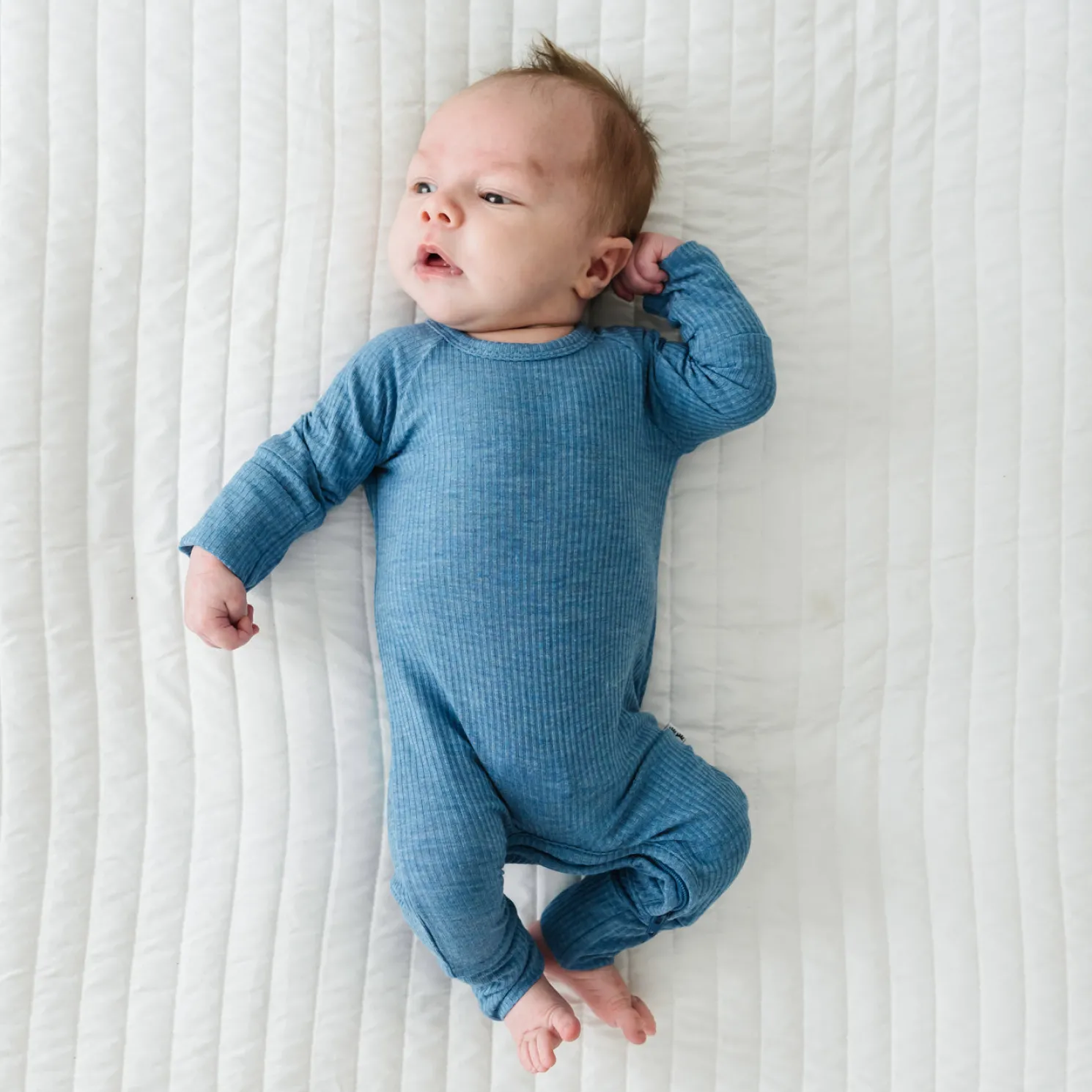 Heather Blue Ribbed Crescent Zippy