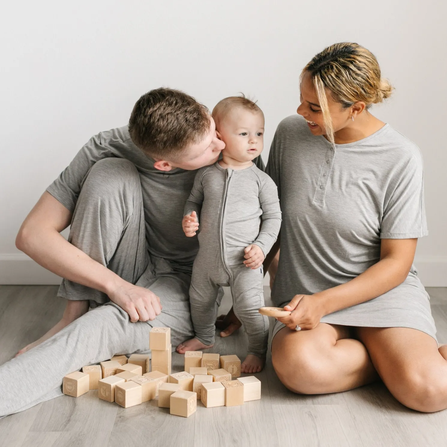 Heather Gray Men's Short Sleeve Pajama Top