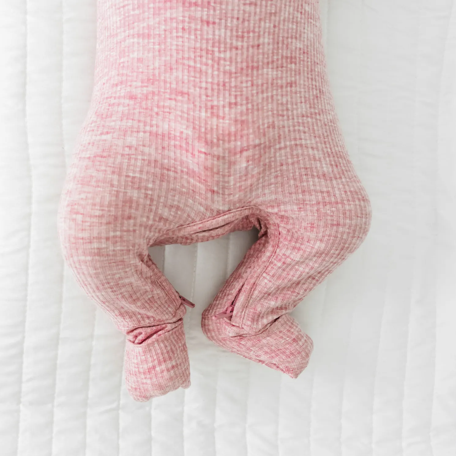 Heather Mauve Ribbed Crescent Zippy