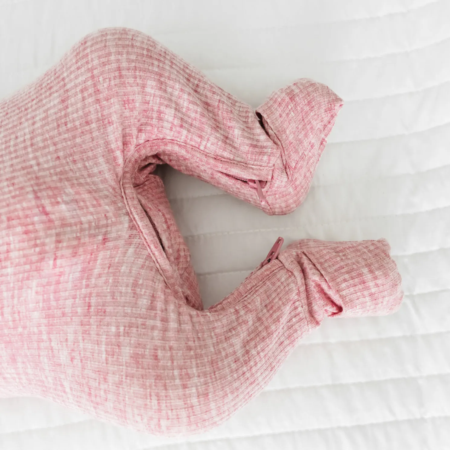 Heather Mauve Ribbed Crescent Zippy