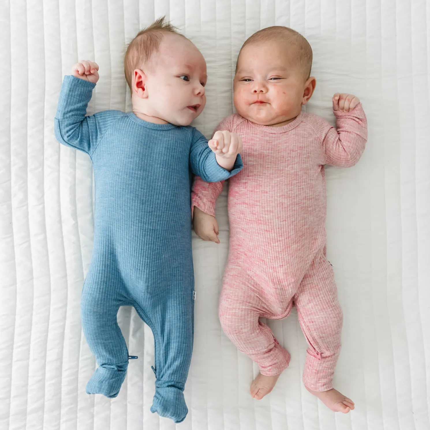 Heather Mauve Ribbed Crescent Zippy