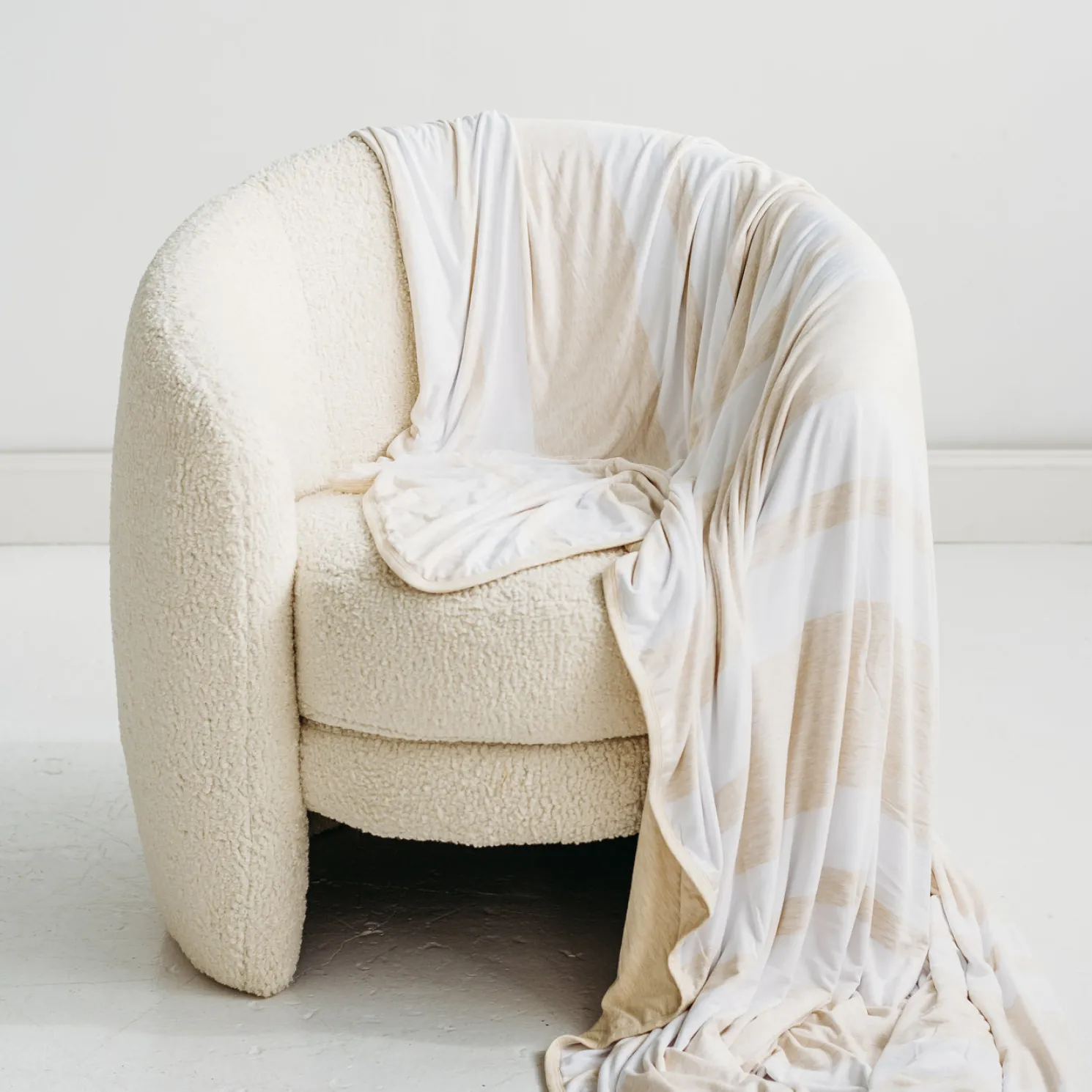 Heather Oatmeal Stripe Oversized Cloud Blanket®