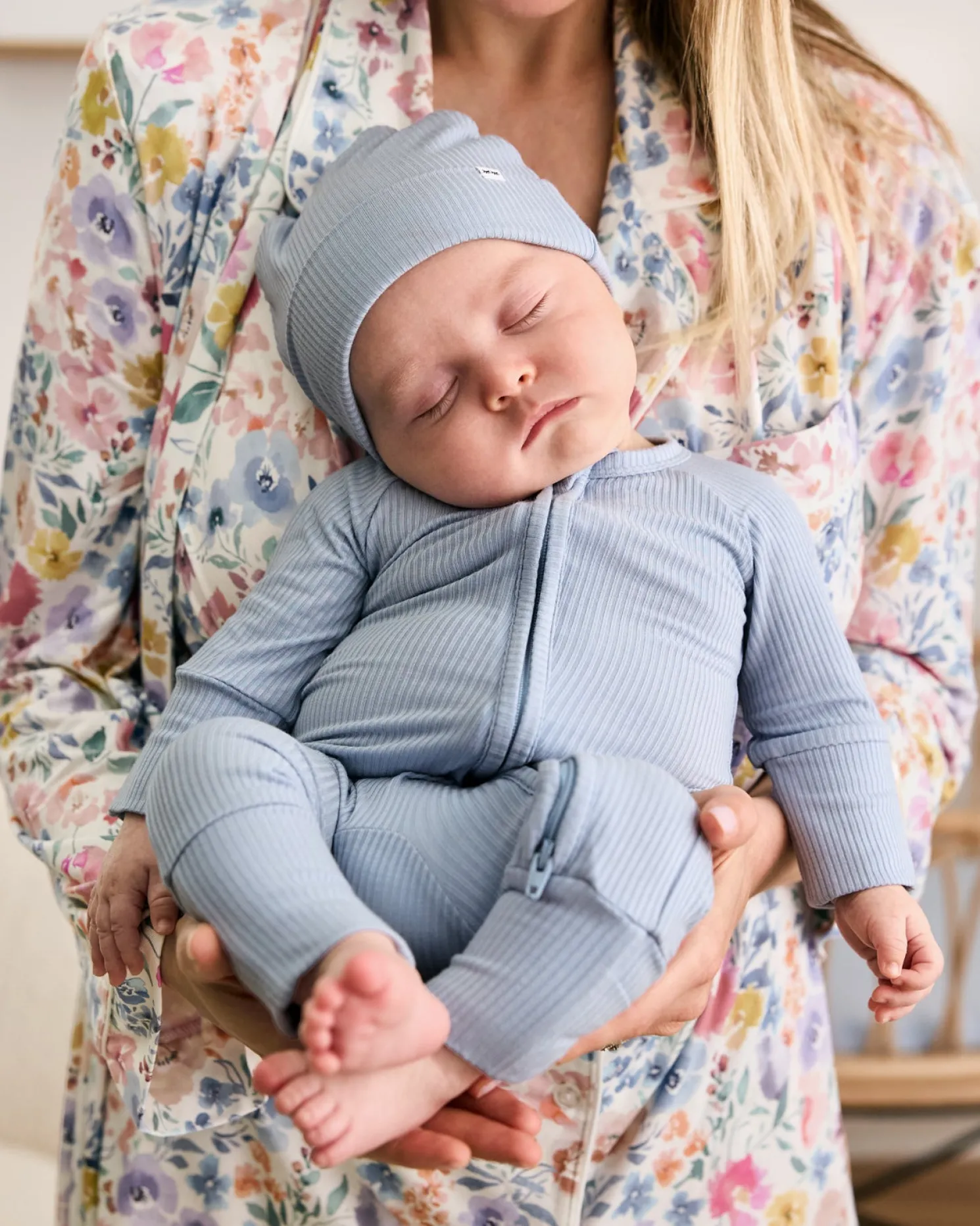 Light Fog Ribbed Zippy