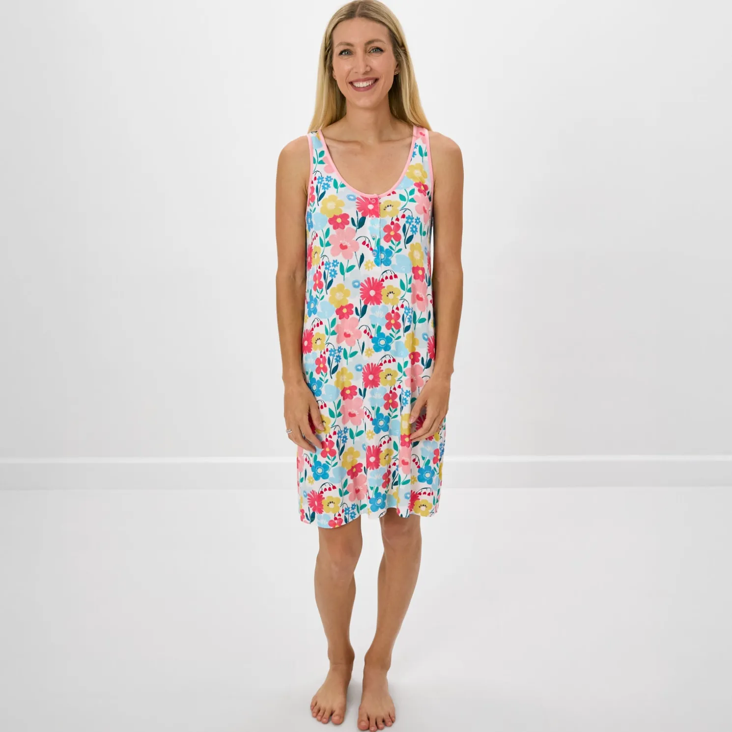 Midsummer Meadow Women's Sleeveless Nightgown