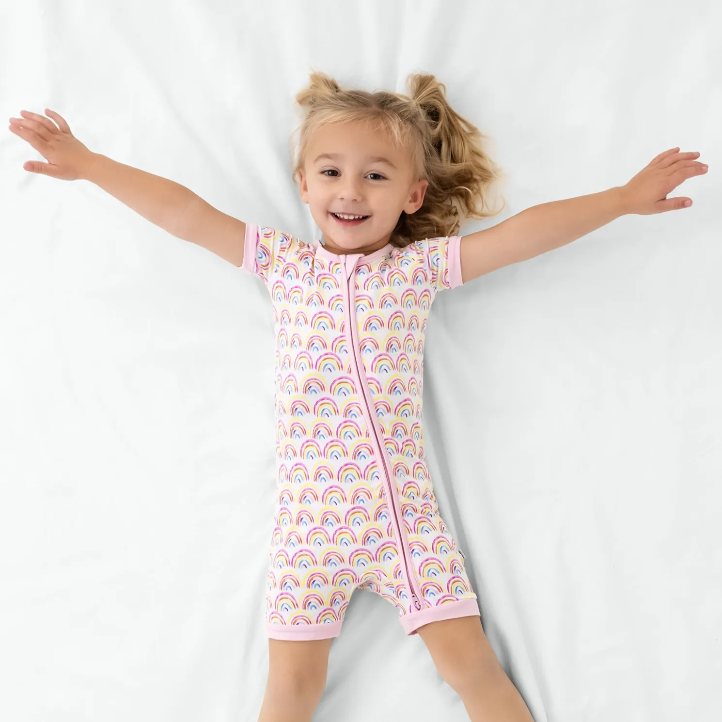 Pastel Rainbows Shorty Zippy