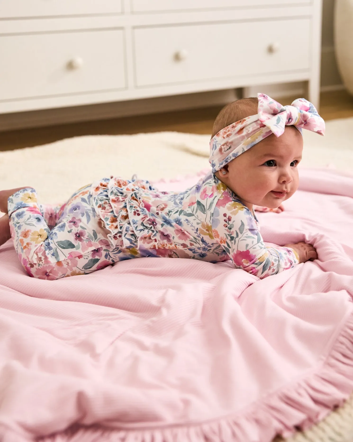 Prima Pink Ribbed Ruffle Mini Cloud Blanket®