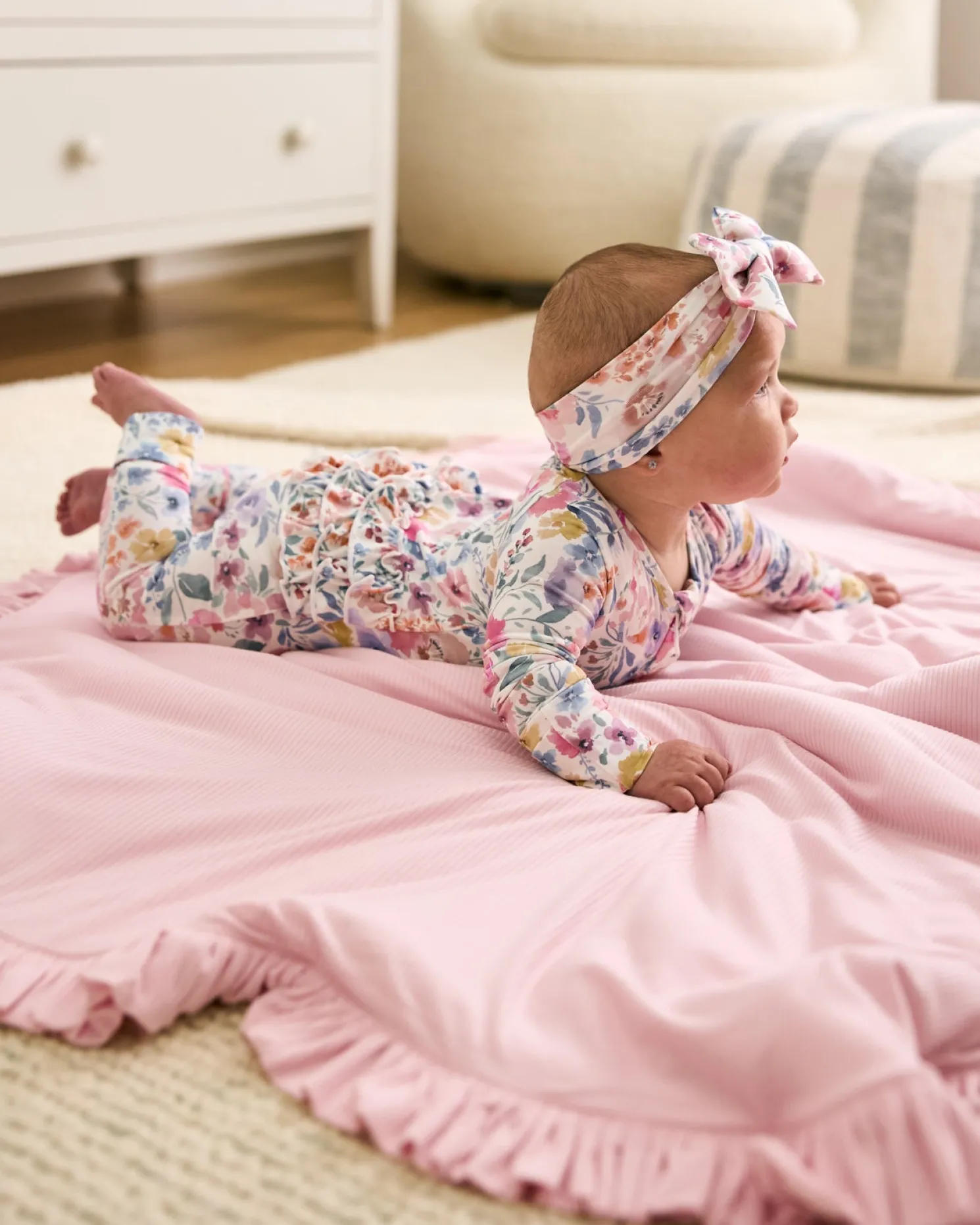 Prima Pink Ribbed Ruffle Mini Cloud Blanket®