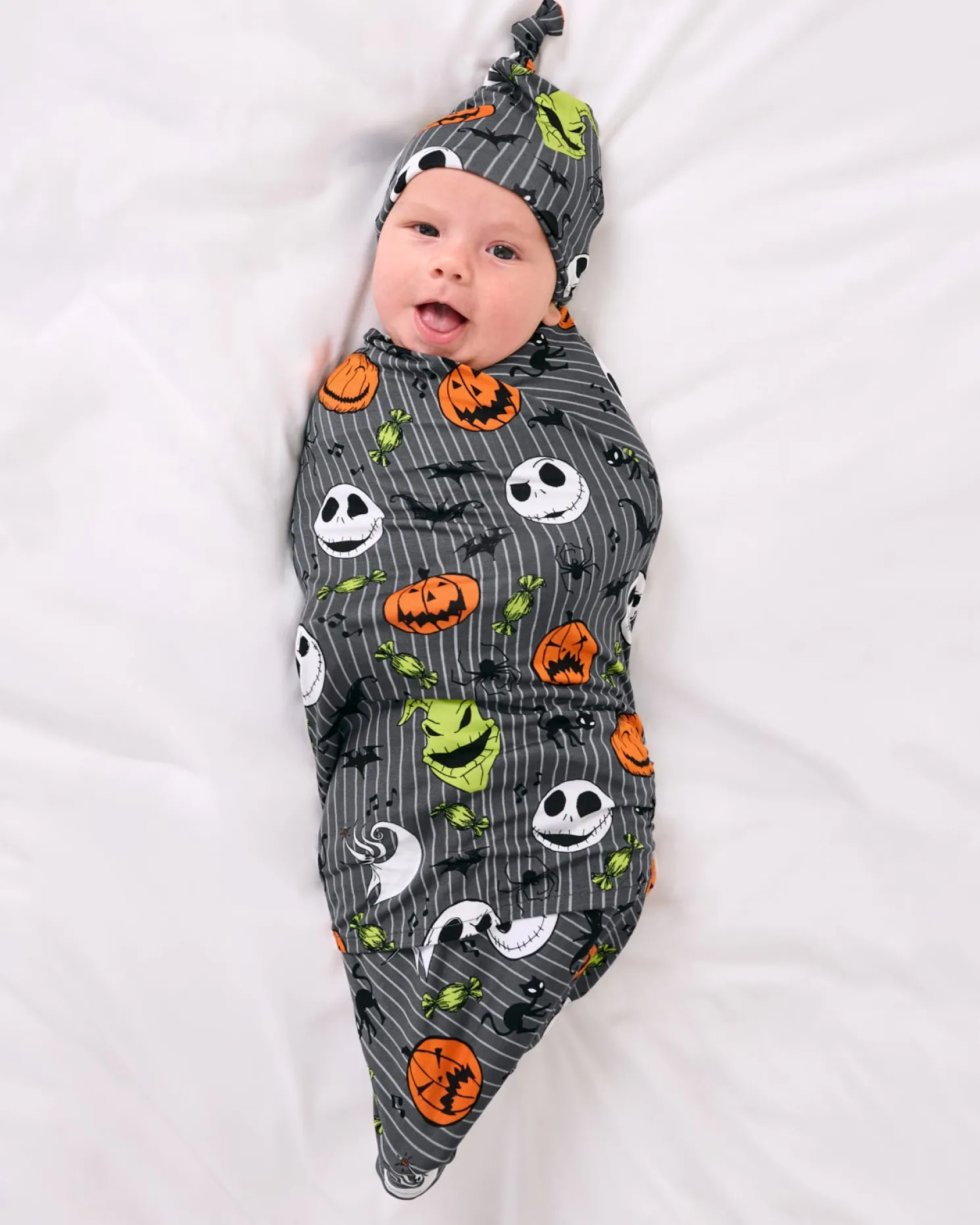 The Nightmare Before Christmas Swaddle & Hat Set