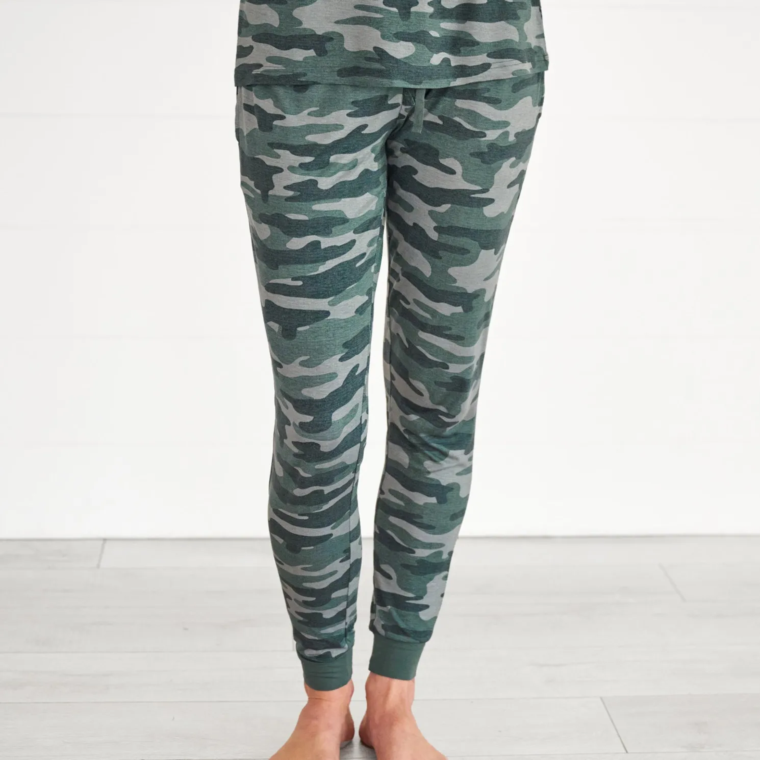 Vintage Camo Women's Pajama Pants