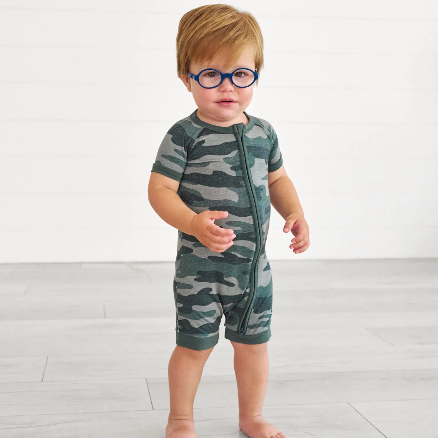 Vintage Camo Shorty Zippy