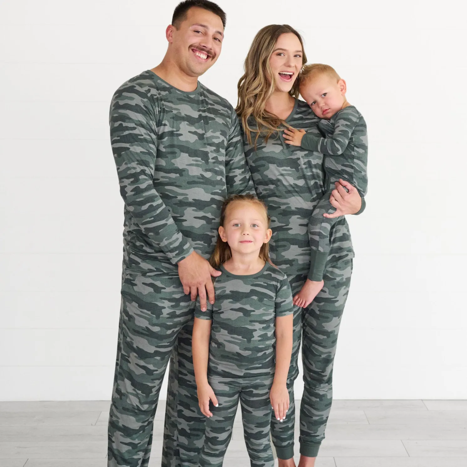 Vintage Camo Men's Pajama Top