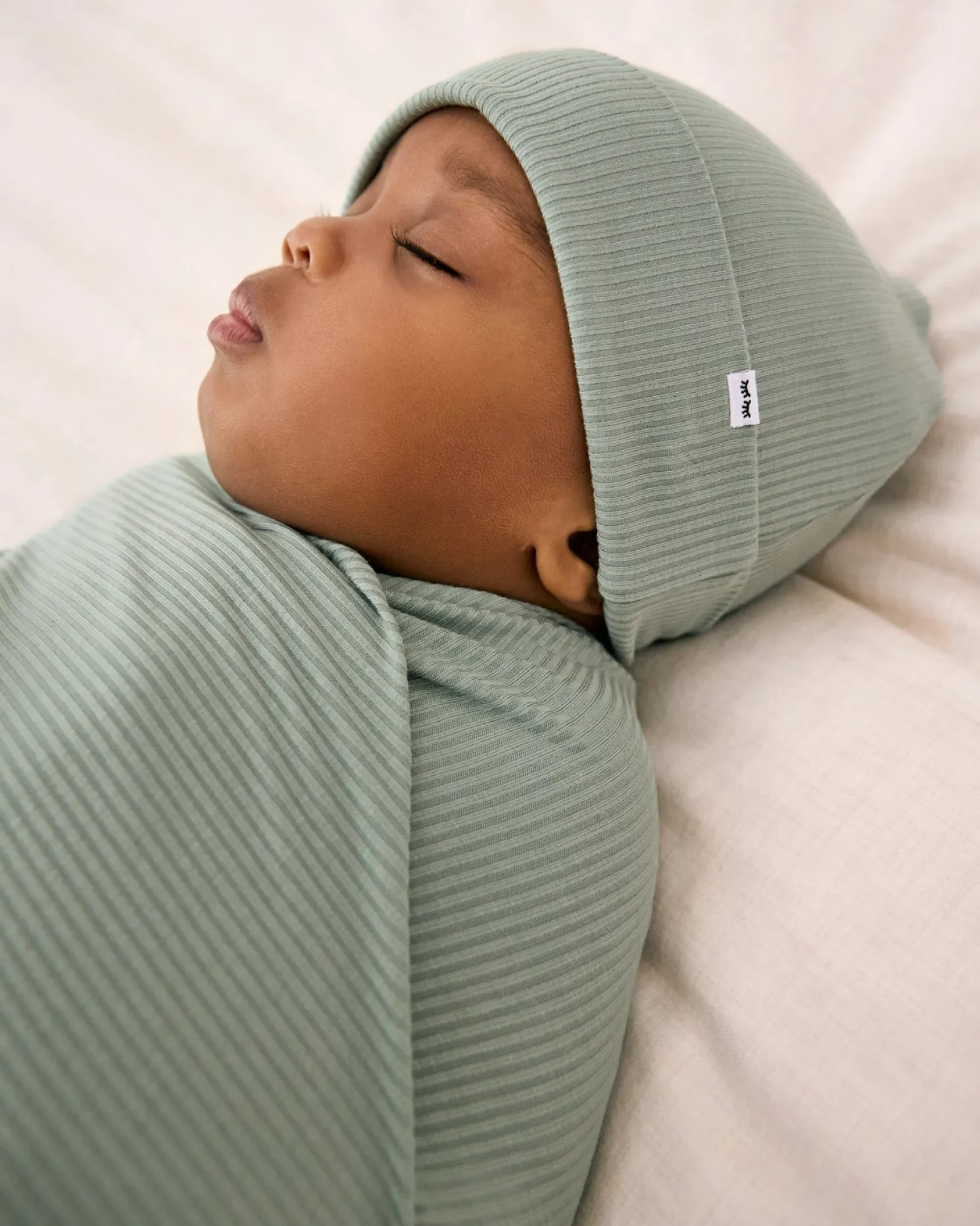 Willow Ribbed Swaddle & Infant Beanie Set