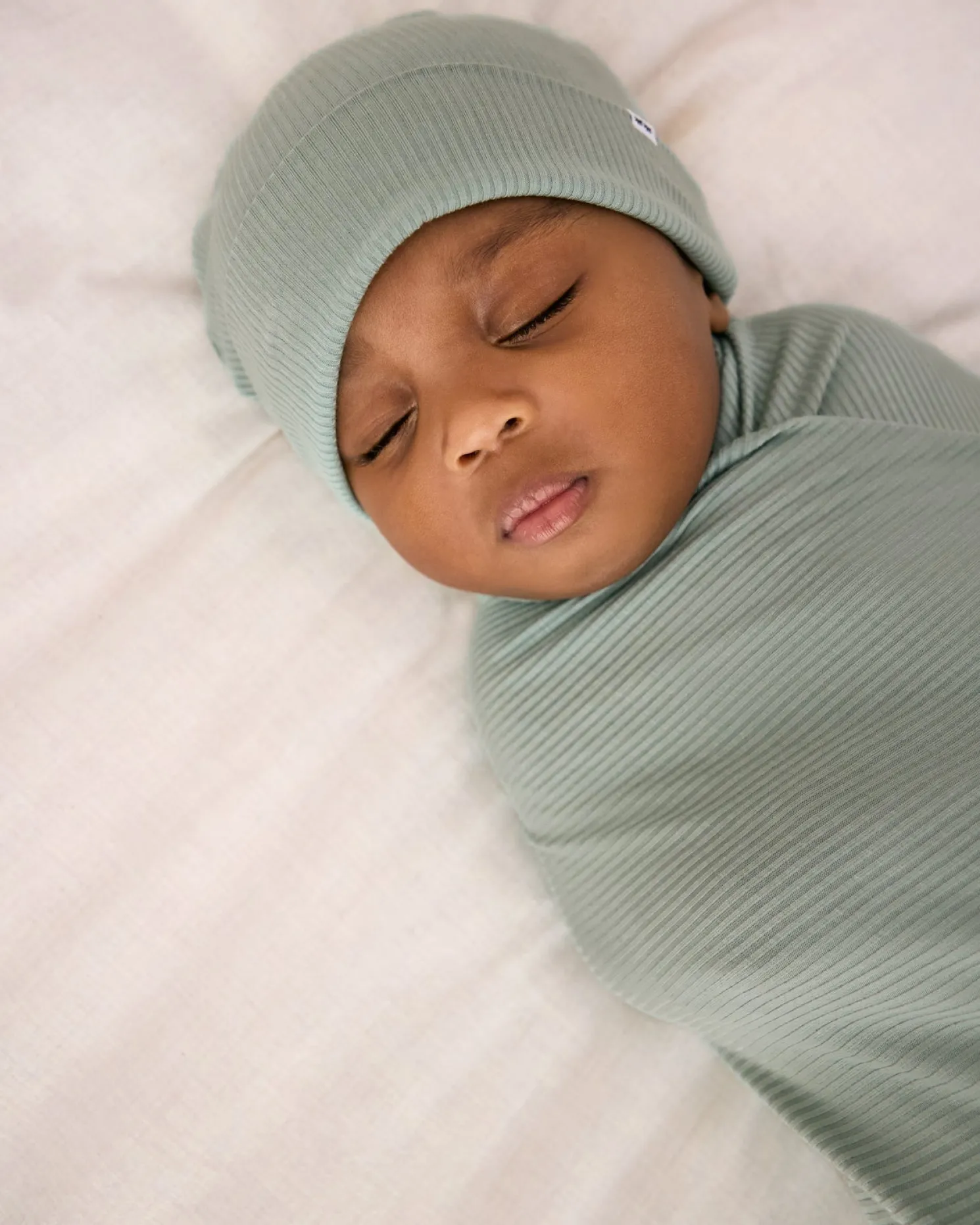 Willow Ribbed Swaddle & Infant Beanie Set